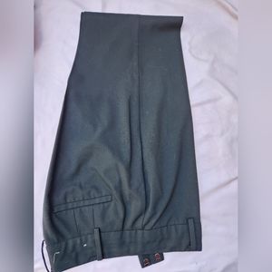 Ann Taylor, 4p, black